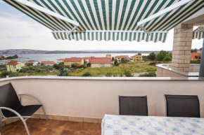 Jadro Apartments In Barbat Mit Grill Und Whirlpool